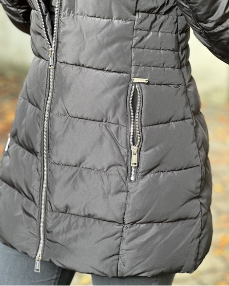 Bunda dámská Guess dlouhá s kožíškem